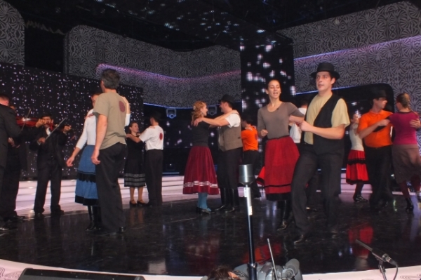 Fölszállott a páva - tv-felvétel - 2012. november (fotó: Gábos Rozál)